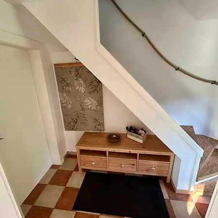 Black Pearl - Blockhaus Inmitten Der Obergösel