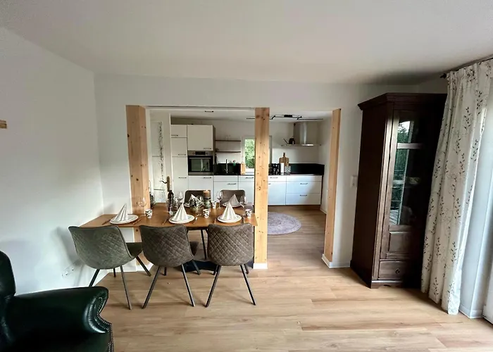 Black Pearl - Blockhaus Inmitten Der Obergösel